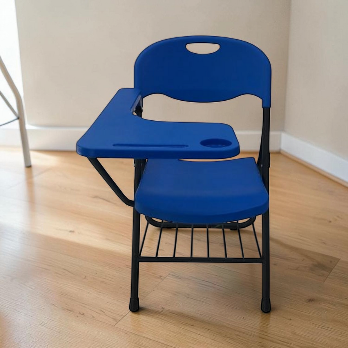 Pupitre Plegable Azul (30-213-52) en ambiente