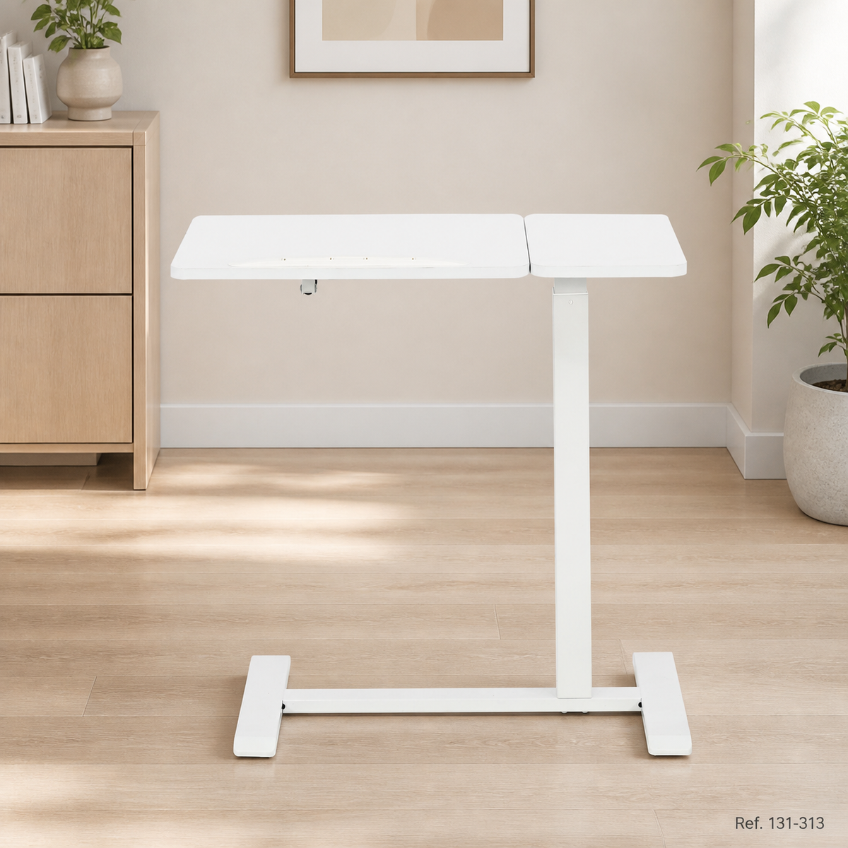 Escritorio móvil ajustable blanco Ref. 131-313 en ambiente de oficina