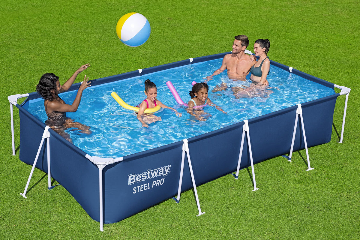 Piscina Bestway Steel Pro Rectangular 400x211x81 cm - en uso (32-56425)