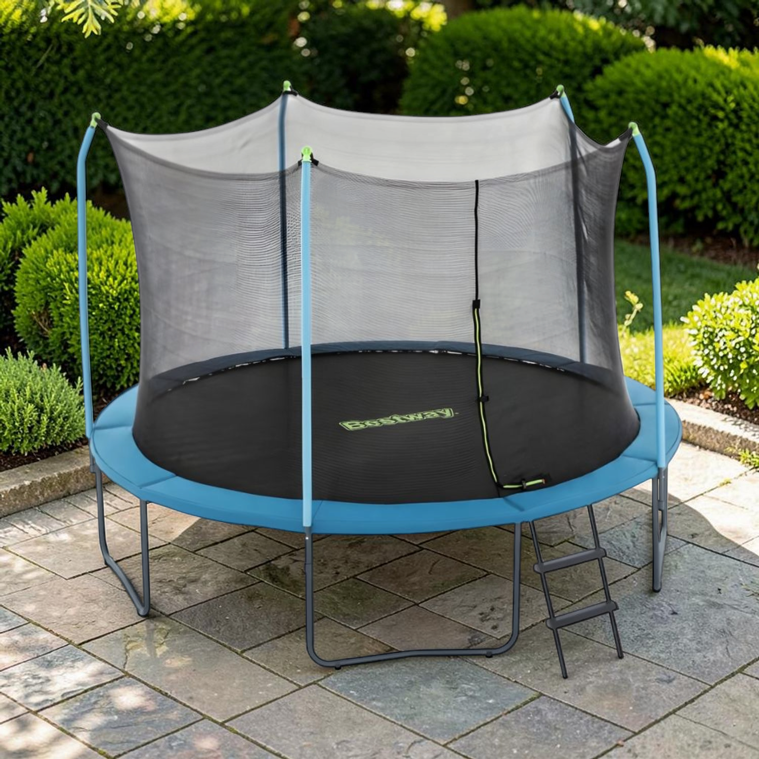 Xtreme Trampolin 366*278CM en ambiente