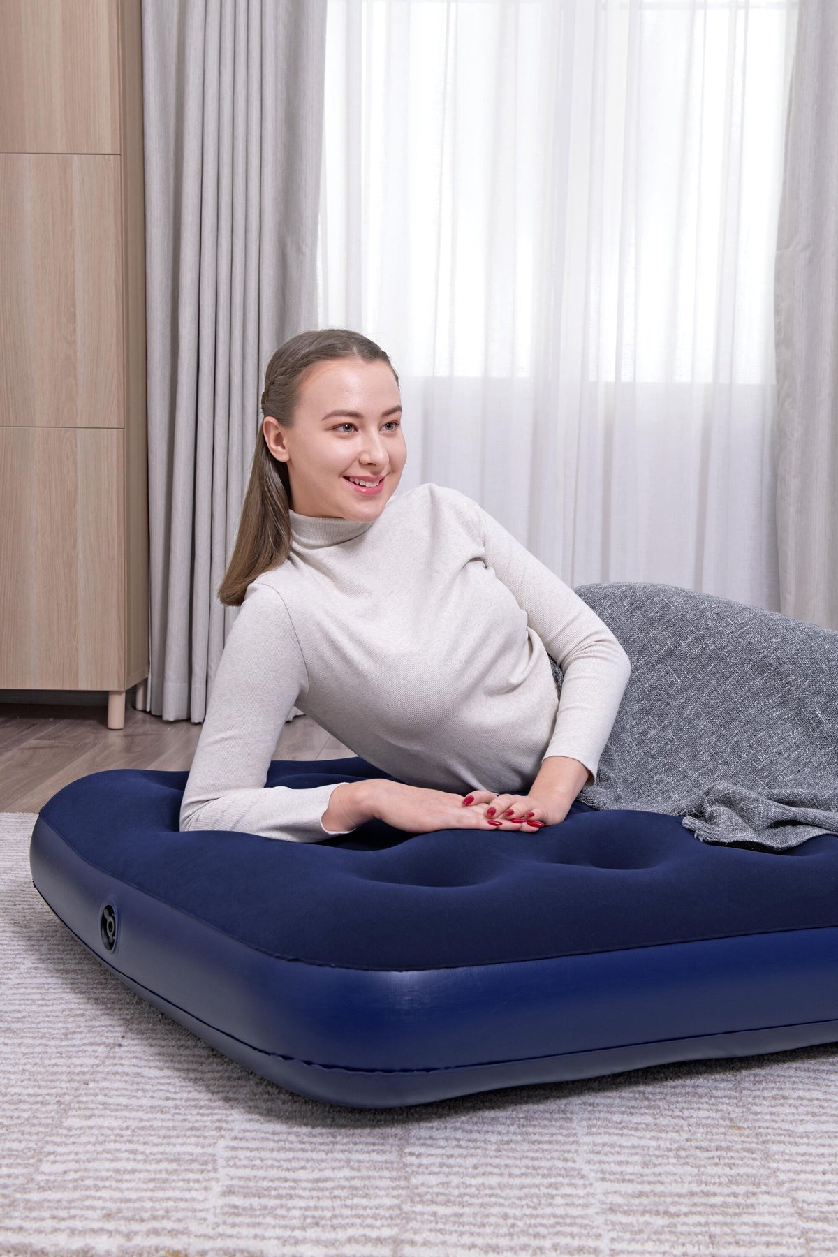 Colchón Inflable Bestway Afelpado Azul Twin - en uso (32-67001)