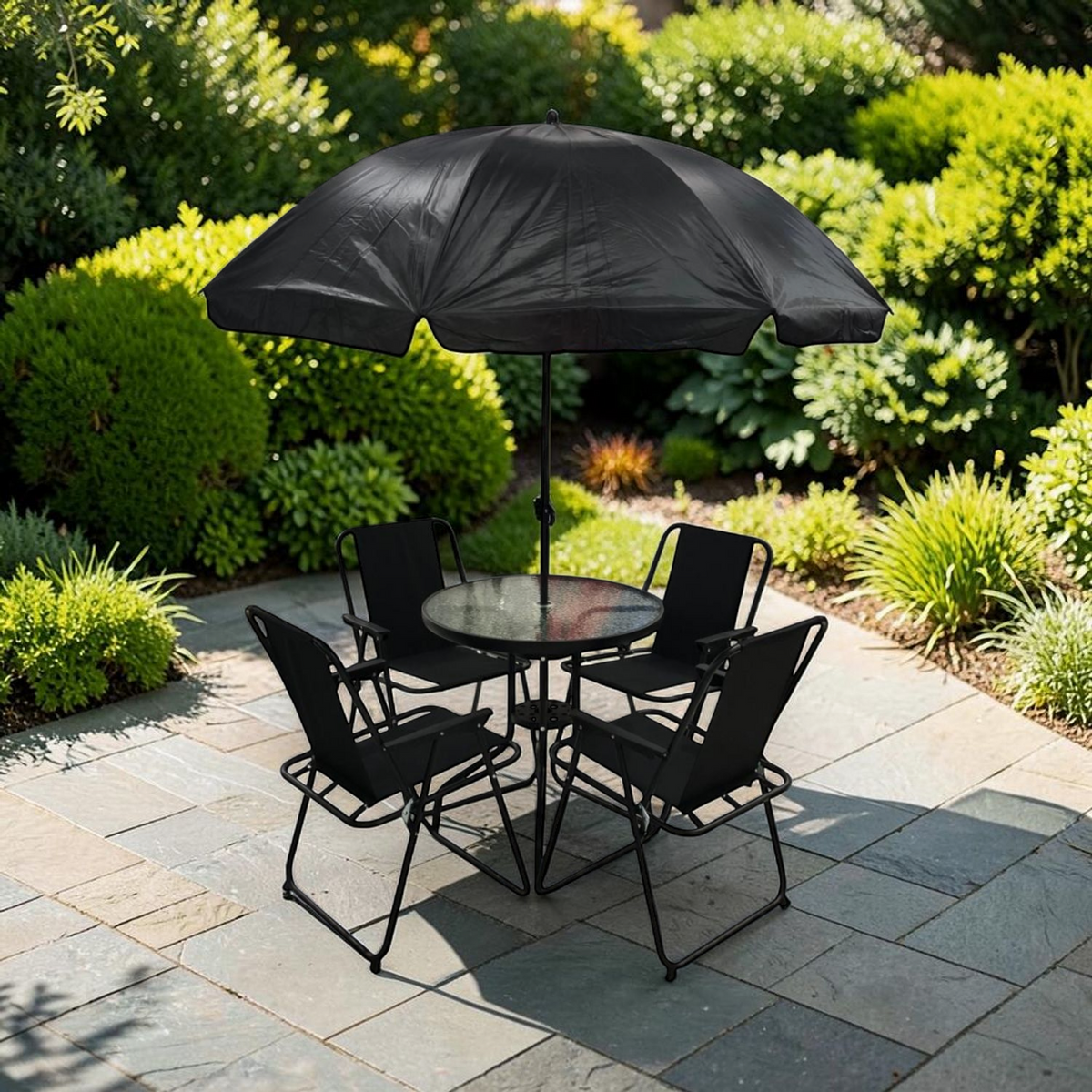 Juego de Terraza con 4 Sillas+Mesa y Paragua Negro (67-3458) en ambiente