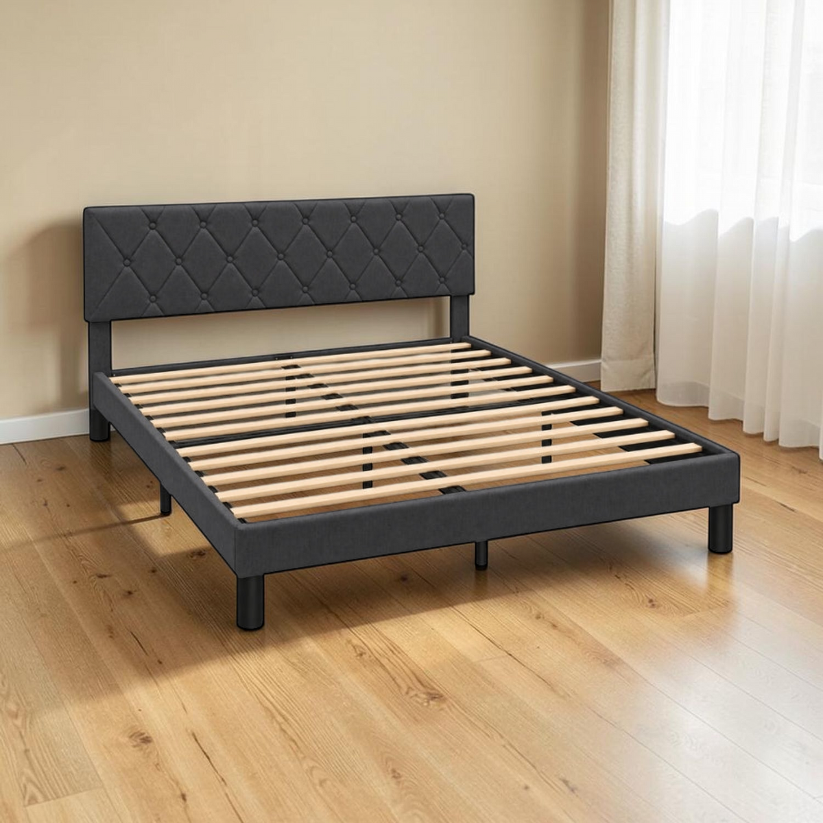 Cama Queen Gris Oscuro Capitone en ambiente