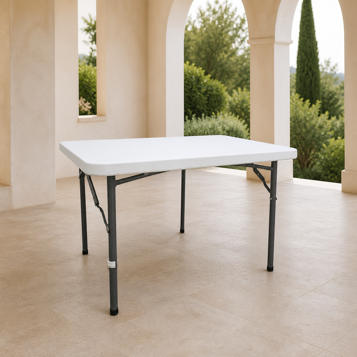 Mesa Plastica Cuadrada Blanca Esp 4.5Cm en ambiente exterior