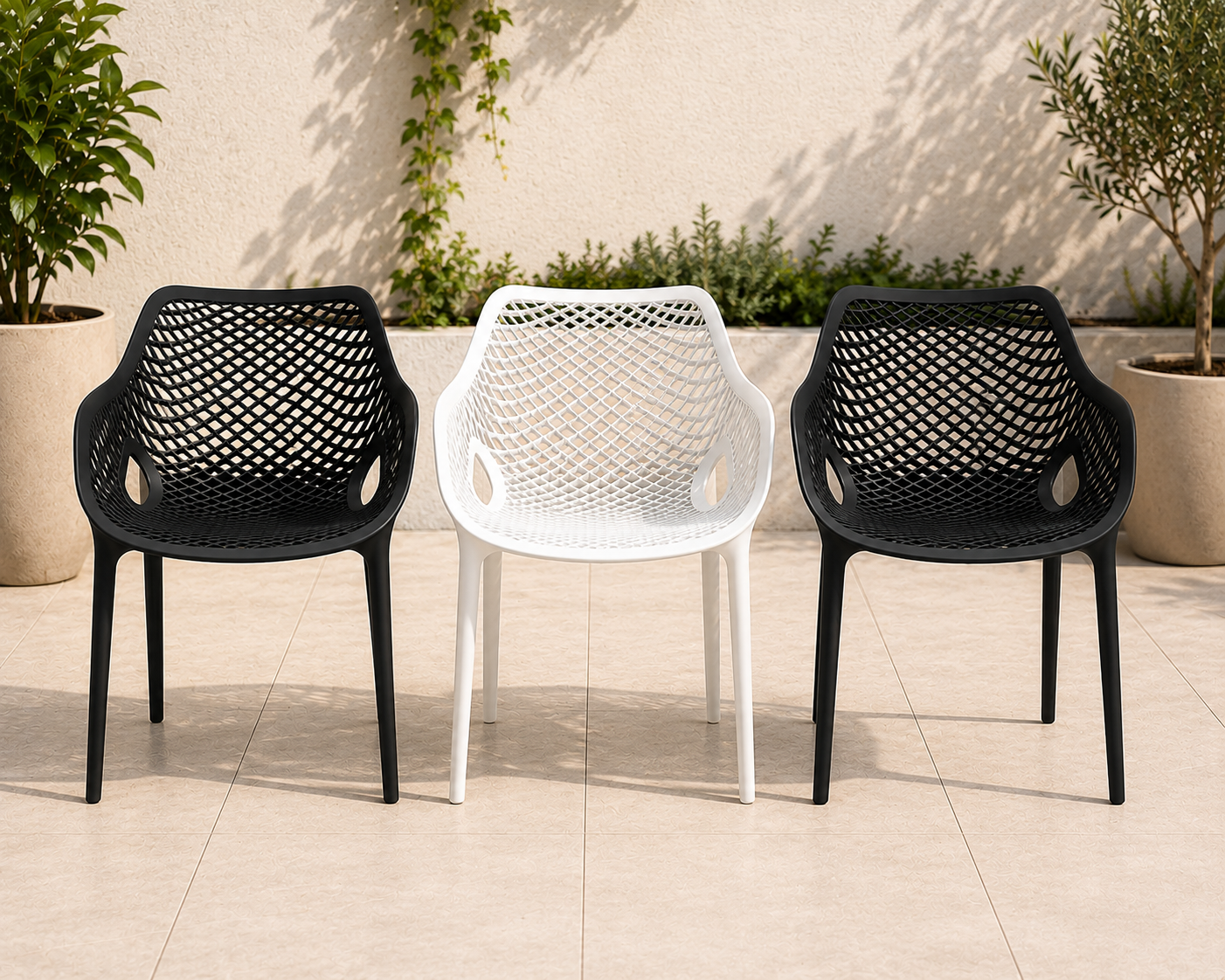 MODERN WHITE CHAIR / 30-221-219
