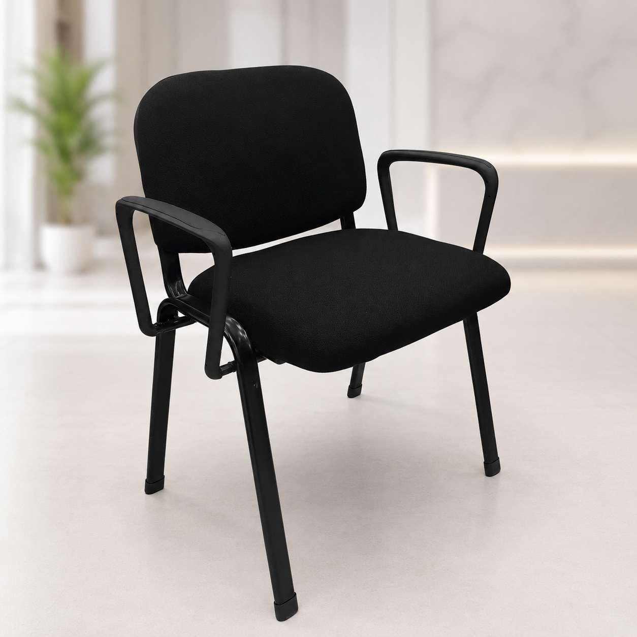 SILLA NEGRA CON BRAZOS